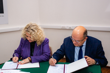Состоялось подписание соглашения о сотрудничестве между Архивным управлением и Государственным мемориальным музем обороны и блокады Ленинграда