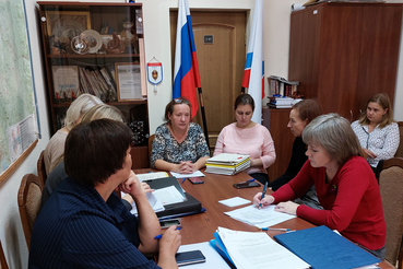 29 сентября 2022 года состоялось заседание Центральной экспертно-проверочной методической комиссии Архивного управления Ленинградской области.